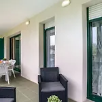 Appartement Domaine Iratzia-2 By Interhome *